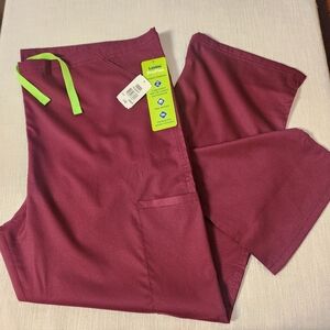 NWT Scrub Pants Landau Wine Colored 2104 RWPR Proflex Drawstring Large